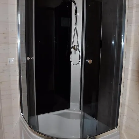 Letniskowe Magnat 700m Od Morza! Сasa de vacaciones Rusinowo (Slawno)