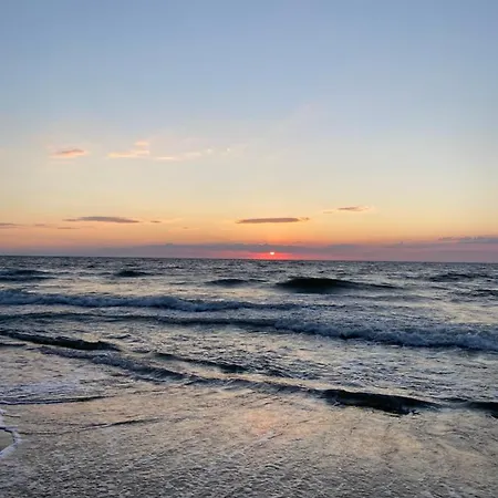 Letniskowe Magnat 700m Od Morza! Сasa de vacaciones