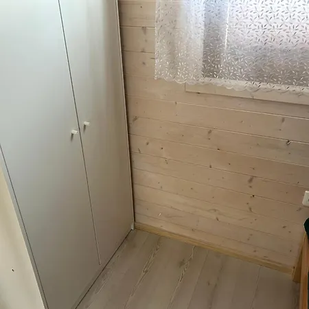 Letniskowe Magnat 700m Od Morza! Сasa de vacaciones Rusinowo (Slawno)