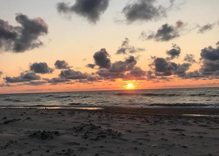 Letniskowe Magnat 700m Od Morza! Дом отдыха